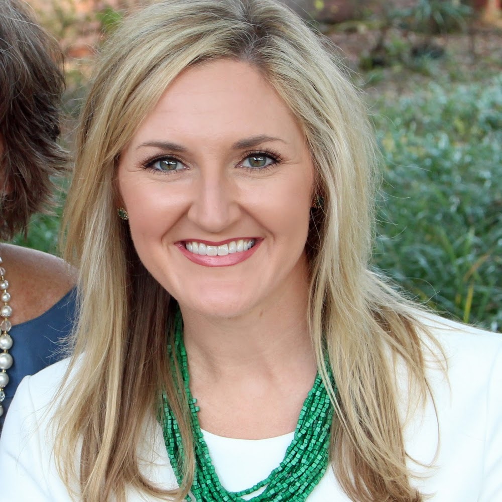 Meet your Posher, Elizabeth mcright